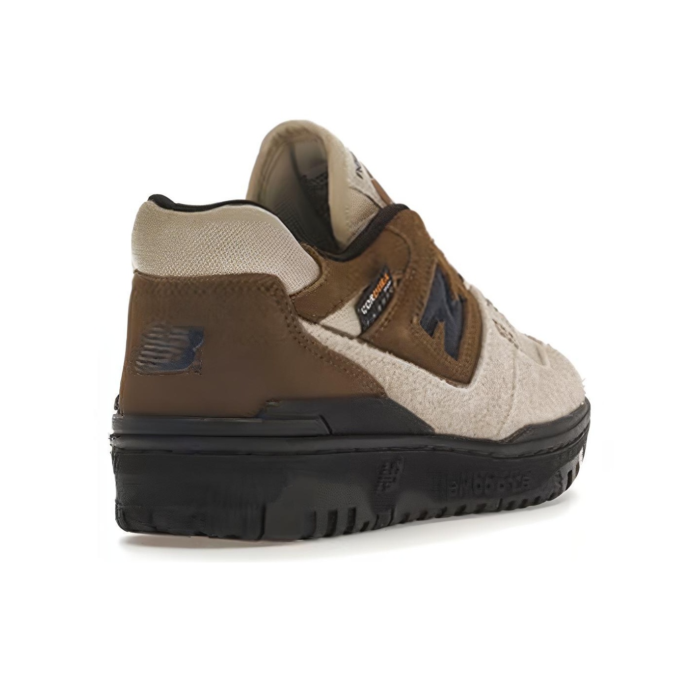 الحجم؟ حذاء نيو بالانس NB 550  - مراجعة New Balance Shoes 550 وسعره