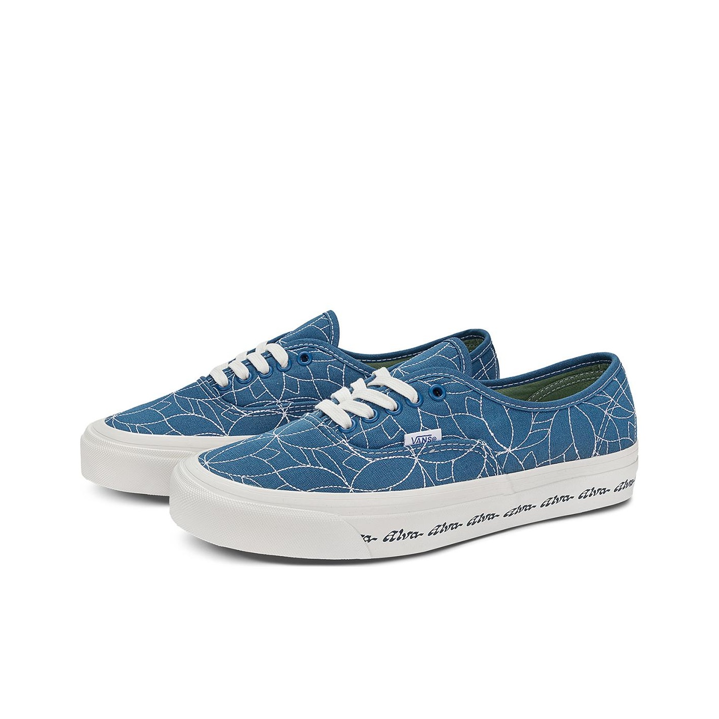 حذاء فانز أوثنتيك 44 دي إكس لل - مراجعة Vans Shoes Authentic وسعره