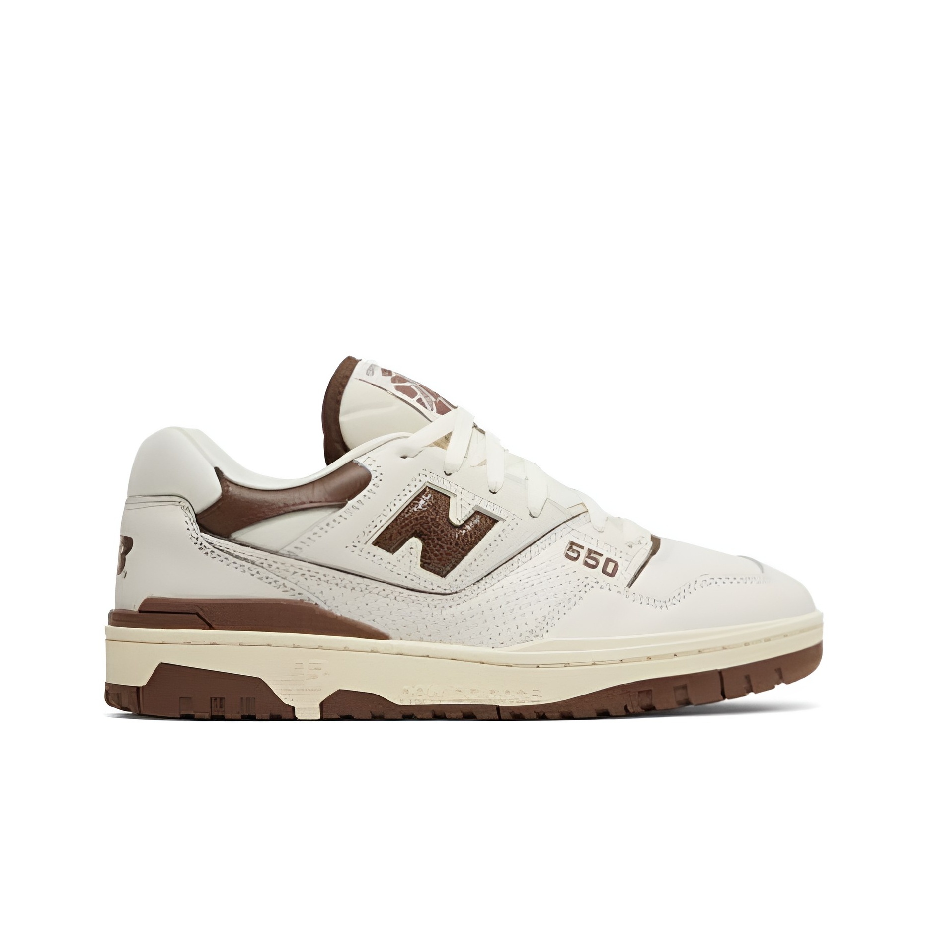 أحذية كرة السلة AIME LEON DORE - مراجعة New Balance Shoes 550 وسعره